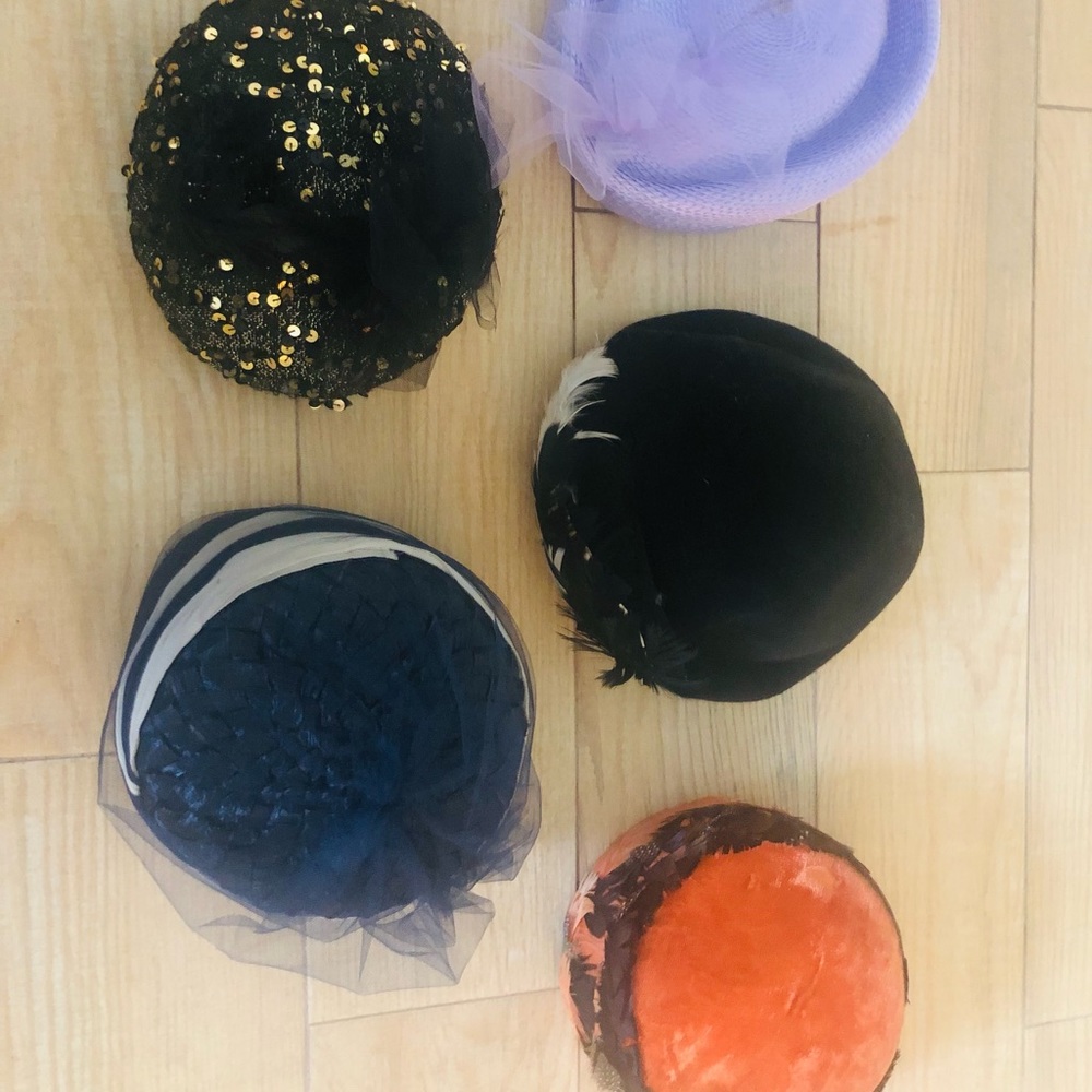 Set of 5 40’s to 50’s pill box style hats